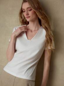 MOTF PREMIUM V NECK SHORT SLEEVE T-SHIRT - White - View 7