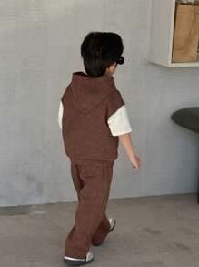 SHEIN Leap Crew 2pcs Young Boys Casual Street Style Set, Korean Fashion Snowflake Graphic Hoodie Sweatshirt & Solid Color Elastic Waist Sweatpants, Suitable For Back To School, Birthday, Baby Shower, Holiday Party, All Seasons - Brown - View 2