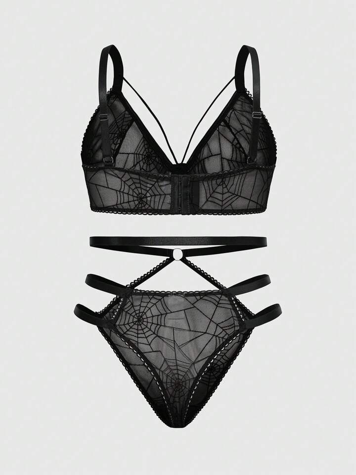 Our Plus Size Gothic Spider Web Underwire Bra And Thong Set, Sexy Lingerie  is such a vibe - ROMWE