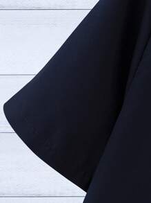 Manfinity RSRT Conjunto casual de talla grande para hombre con camisa de manga corta y pantalones cortos con estampado de palmeras, conjunto cómodo