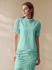 MOTF PREMIUM FLORAL PATCHED SHORT SLEEVE TOP - Blue - View 6