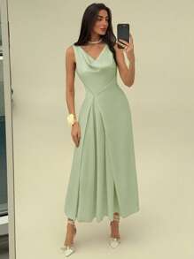 Aloruh Office Commute Elegant Simple Draped Neck A-Line Pleated Mid-Length Dress For Women - Green - View 6
