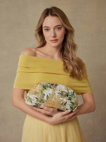 MOTF PREMIUM FLOWER EMBROIDERY SHELL SHAPED CLUTCHES - Green - View 7