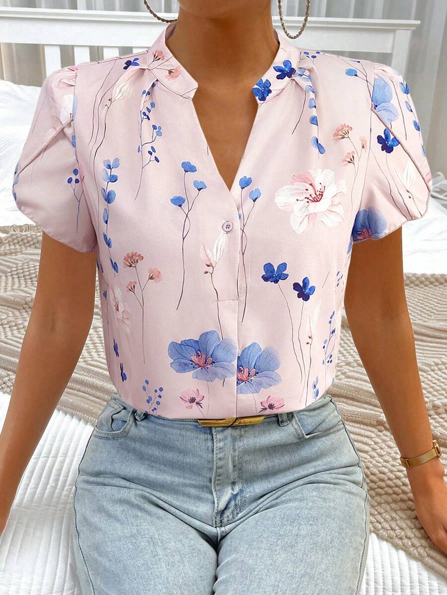 SHEIN Privé 女士优雅花卉印花 V 领荷叶边袖皱褶衬衫，适合夏季、度假和日常穿着