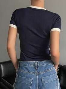 DAZY Loose Casual Letter Print Women's Round Neck T-Shirt