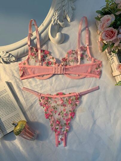 Heart Shaped Rhinestone ative Geborduurde Verleidelijke Lingerie Set view 2
