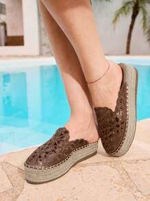 Styleloop Beige Casual Retro Embroidered Thick Bottom Woven Rope Shoes - Rust Brown - View 11