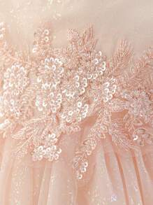 SHEIN Glamorique Kids Easter Girl Formal Wear Vintage Elegant Puffy Sleeve Floral Applique Party Dress, Luxury Custom High-End For Family Gathering, Ceremony, Party Focus