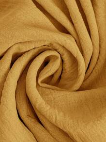 SHEIN Frenchy Blouse décontractée à manches courtes en tissu texturé, à design d'ouverture frontale, confortable, pour femmes de grande taille. Convient pour le printemps/été, hauts de printemps pour femmes, hauts d'été pour femmes, robes élégantes pour femmes