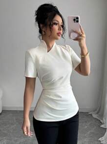 Calvaya Blusa elegante e alla moda a collo alto con vita stretta e vestibilità aderente