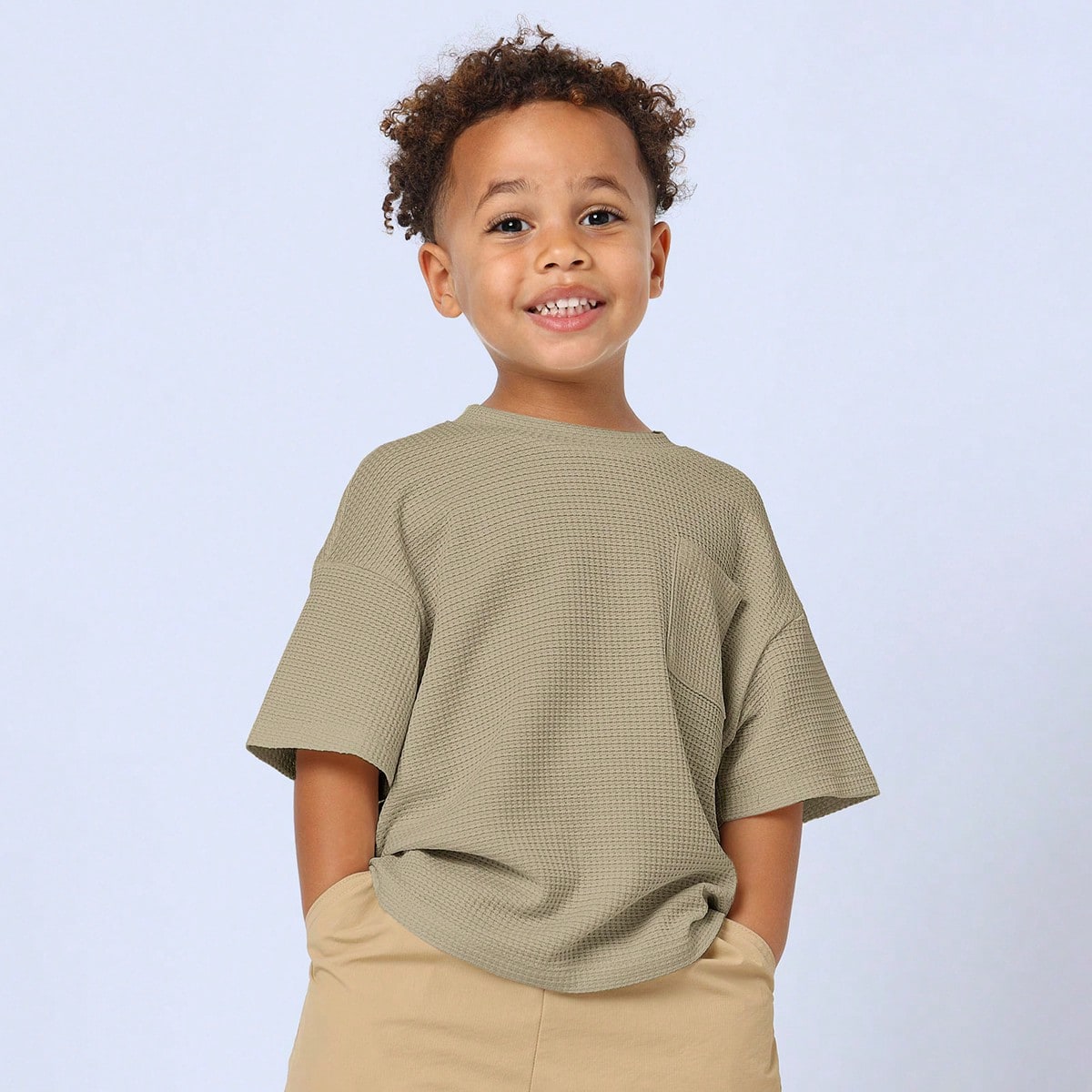 Camiseta holgada de punto de gofre SUMWON para niños, uso casual de manga corta y cuello redondo, cómoda para uso diario, básica y esencial para ni