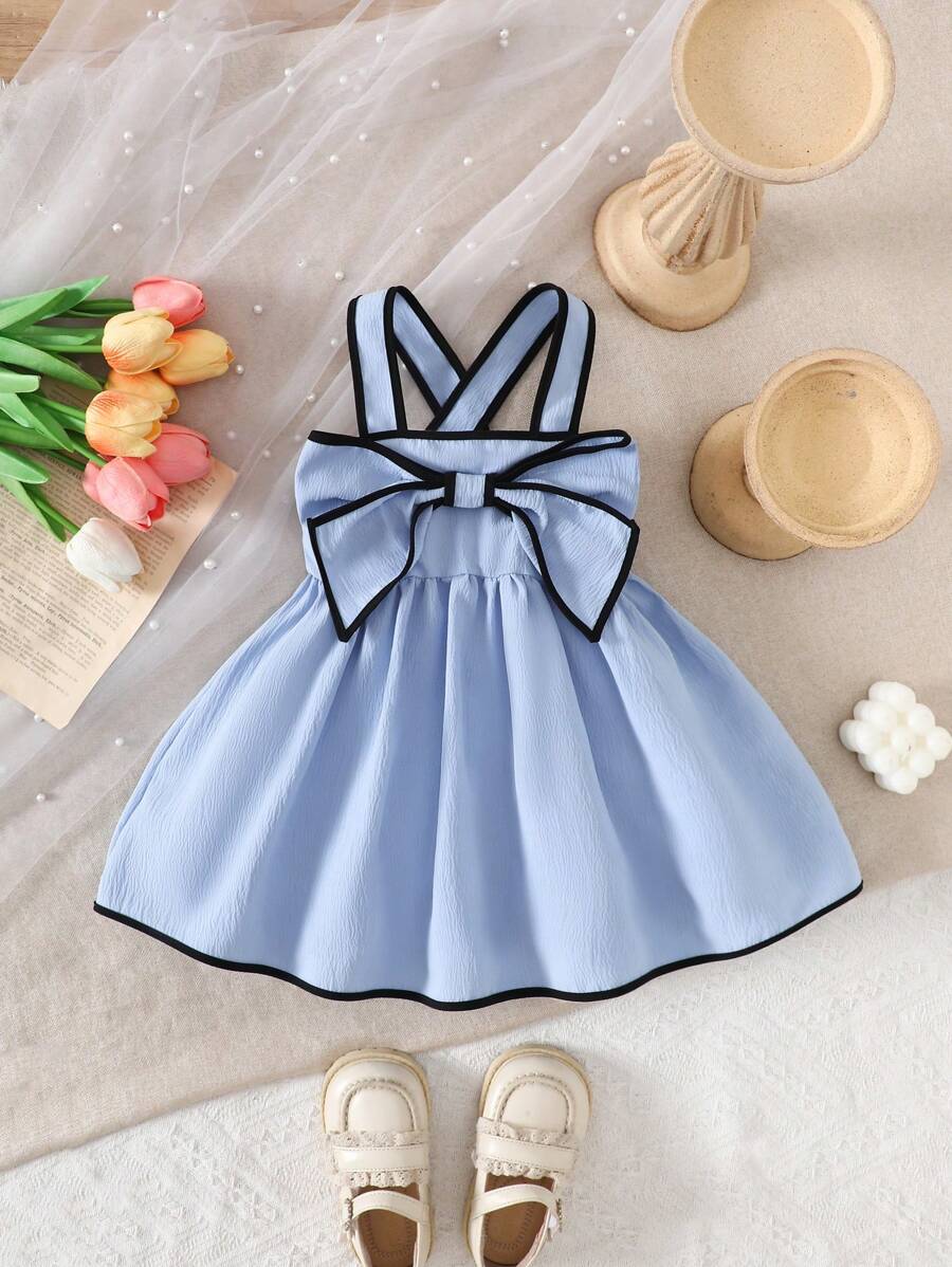 SHEIN 女婴优雅纹理面料对比蝴蝶结连衣裙 - 藍色 - 查看 1