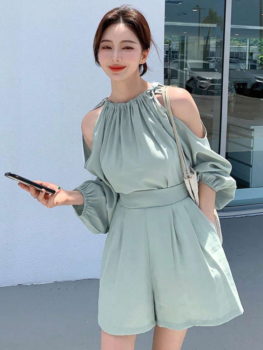 DAZY Blusa de hombros descubiertos y pantalones cortos de dos piezas para mujer - verde menta - Ver 1