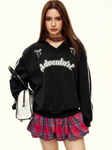 Áo nỉ chui đầu dài tay cổ chữ V in chữ trễ vai cho nữ mùa thu - màu đen - Xem 1