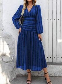 SHEIN Clasi Abito da donna elegante alla francese a maniche a lanterna con scollo a V incrociato, vita arricciata e linea ad A, in fantasia zebrata, adatto per la stagione primavera/autunno/inverno
