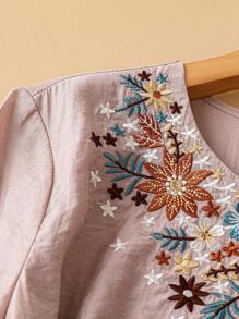 EMERY ROSE Women Flower Embroidered Short Sleeve Casual Shirt, Daily Wear - Pink - View 5