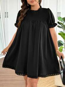 SHEIN Frenchy 大码女式圆领休闲宽松黑色灯笼袖连衣裙 - 黑色 - 查看 3