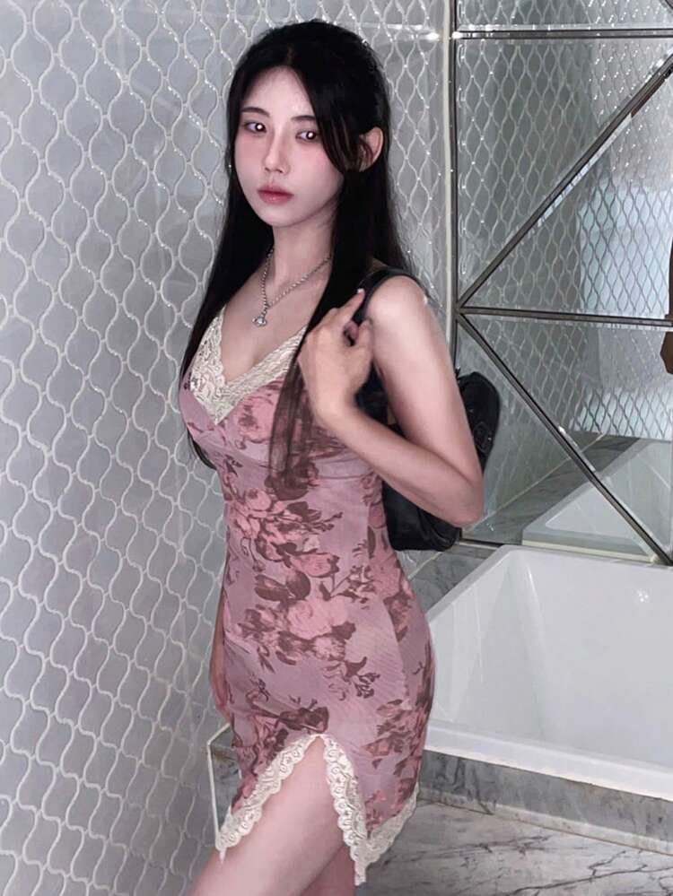 Contrast Lace Floral Print High Slit Cami Dress, Cropped Length Cruise Women Outfits,Mini Dress