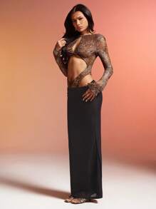 Hauture Sexy Vacation Semi-Sheer Animal Print Lace Twist Cut Out Long Sleeve Bodysuit - Multicolor - View 2