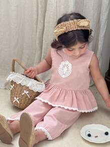SHEIN Vintaside Kids 2pcs/Set Baby Girls Casual Country Style Sweet Sleeveless Lace Trim Blouse & Wide Leg Pants 2 Pieces Set, Spring/Summer - Pink - View 3