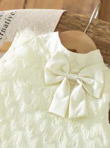 SHEIN Elladie kids Young Girl Fashionable Feather Tassel 2pcs Set, Chic Bowknot Vest + Matching Shorts, Elegant Summer Outfit Summer Holiday - Apricot - View 4