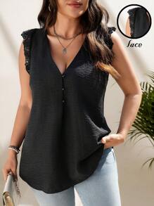 EMERY ROSE Camisa negra casual y elegante de manga corta con cuello en V, decoración de botones con diseño de champiñón, recorte de encaje, adecuada para oficina, citas, vacaciones, viajes y otras ocasiones, talla grande para mujeres - Negro - Ver 1