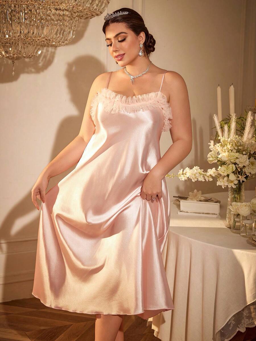 SHEIN 大码女式性感 3D 花卉边缎面无袖睡袍 - 粉色 - 查看 1