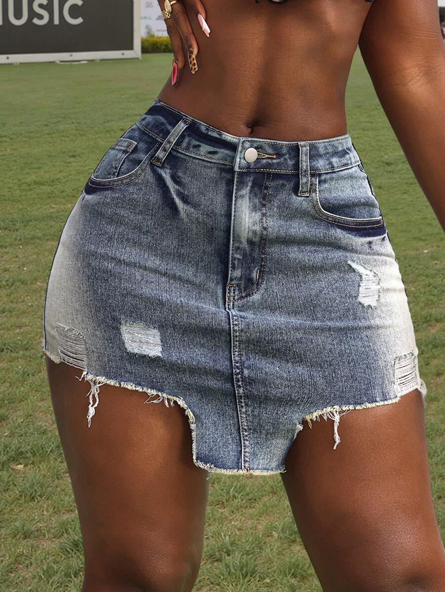 Slaydiva 女式不对称下摆短款牛仔半身裙，带口袋和磨损细节 - 藍色 - 查看 1