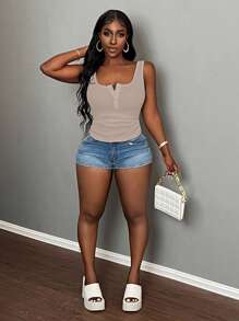 Slaydiva Casual All-Match White Cami Top With Deep U-Neck And Racerback-C