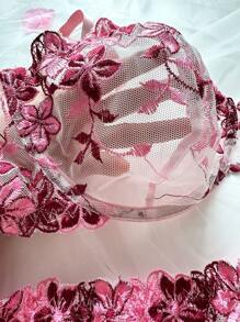 SHEIN 加大码 2 件套性感刺绣文胸和内裤内衣套装，女士适用，提拉型