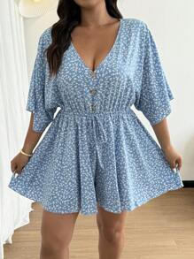 Flirla 大码女式 V 领荷叶边袖短袖上衣和宽松短裤套装，优雅碎花可爱度假休闲法式连体衣 - 藍色 - 查看 7