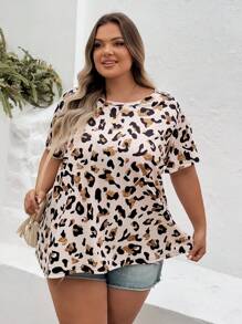 SHEIN CURVE+ Plus Size Women Leopard Print Short Sleeve Casual T-Shirt, Suitable For Summer, Music Festival