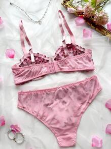 SHEIN 加大码 2 件套性感刺绣文胸和内裤内衣套装，女士适用，提拉型