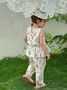 SHEIN 2 件套女婴休闲度假日常服装，无袖花卉植物印花衬衫和裤子套装，春夏 - 杏色 - 查看 3
