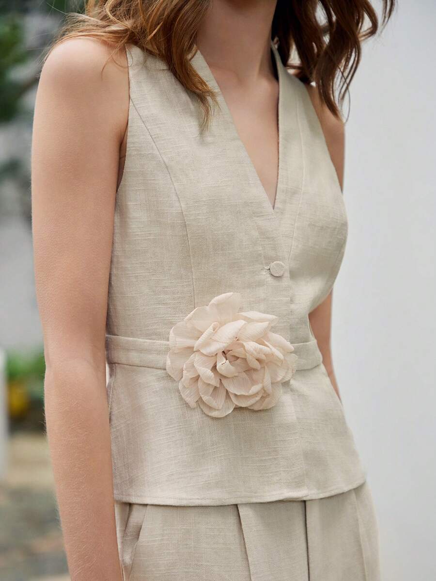 MOTF PREMIUM LINEN STEREO FLORAL WAISTCOAT - Khaki - View 2