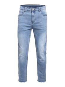 Manfinity Hypemode Men's Casual Pocketed Slim Fit Relaxed Jeans - Blue - View 1