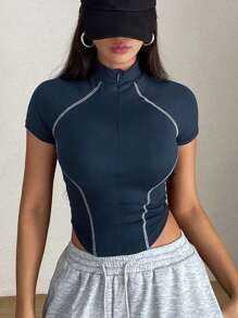 DAZY 女式撞色条纹装饰半襟立领休闲街头风格运动短袖修身T恤上衣、女式短款上衣、返校服 - 藏蓝色 - 查看 6
