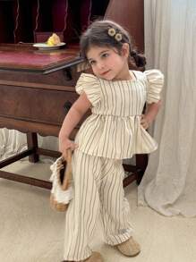SHEIN 2pcs Baby Girls Vacation Casual Striped Seersucker Ruffled Cap Sleeve Top And Pants Set, Spring/Summer Toddler Clothes Young Girls Sets Classic Clothes For Little Girls 3years