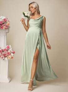 SHEIN 缎面无袖开衩孕妇装，适合伴娘礼服、晚会/婚礼派对 - 綠色 - 查看 1