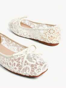 CUCCOO CHICEST Women's Round Toe Flat Shoes, Beige Lace Mesh Material, Bow Detail, Fashionable Minimalist Elegant Beige Women Flats For Christmas - Beige - View 9