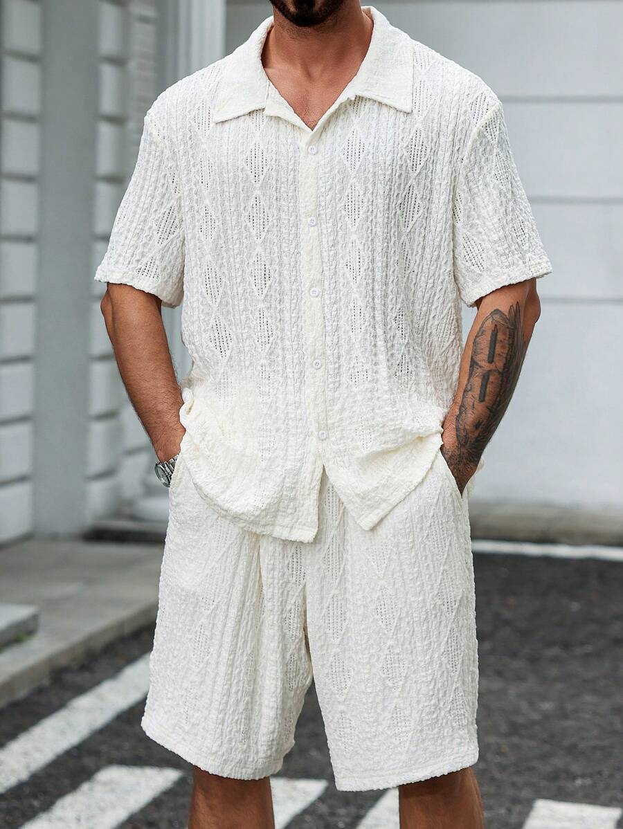 Manfinity Homme Plus Size Men's Geometric Texture Short Sleeve Shirt And Shorts Casual Suit Set - Khaki - View 1