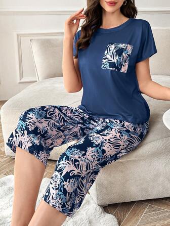 Contrast Color Pocket & Floral Print Short Sleeve Capri Pants 2 Pieces Outfit