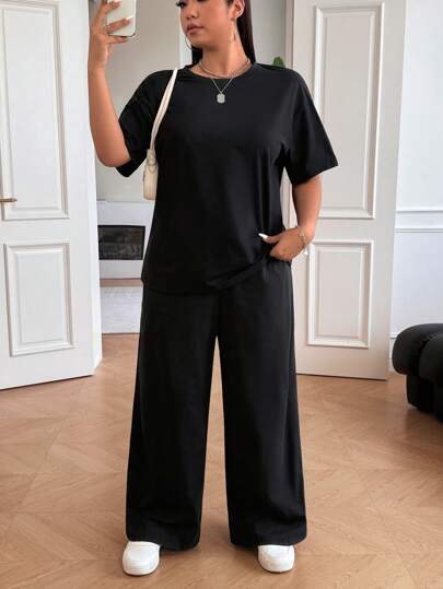 Solflare Plain Black Casual Plus Size T-Shirt And Pants Set