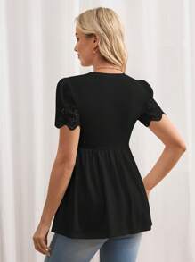 SHEIN Maternity Casual Knitted Fabric T-Shirt With Scalloped Short Sleeves And A Round Neckline In Black - Black - View 2