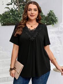 EMERY ROSE Plus Size Summer Casual Solid Color Embroidered Patch Short Sleeve T-Shirt - Black - View 5
