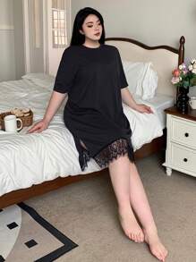 Dazy Plus 圆领撞色蕾丝直筒短袖睡袍睡衣