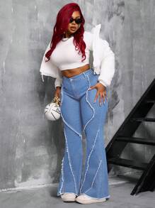 SHEIN SXY Plus Size Women's High Waist Stretch Frayed Hem Flare Jeans - Light Wash - View 4