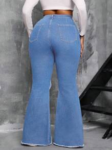SHEIN SXY Plus Size Women's High Waist Stretch Frayed Hem Flare Jeans - Light Wash - View 6