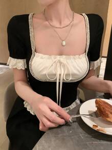 DAZY Nouveau T-shirt décontracté d'été pour femmes 2 en 1 pour la remise des diplômes, hauts à volants mignons