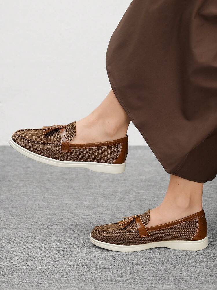 CUCCOO BIZCHIC Women's Casual Versatile Retro-Style Flat Loafers